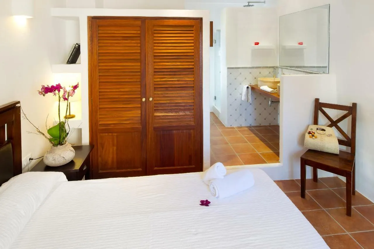 Can Noves - Villa De 5 Suites 15-58 San Francisco Javier 0*,  Spain